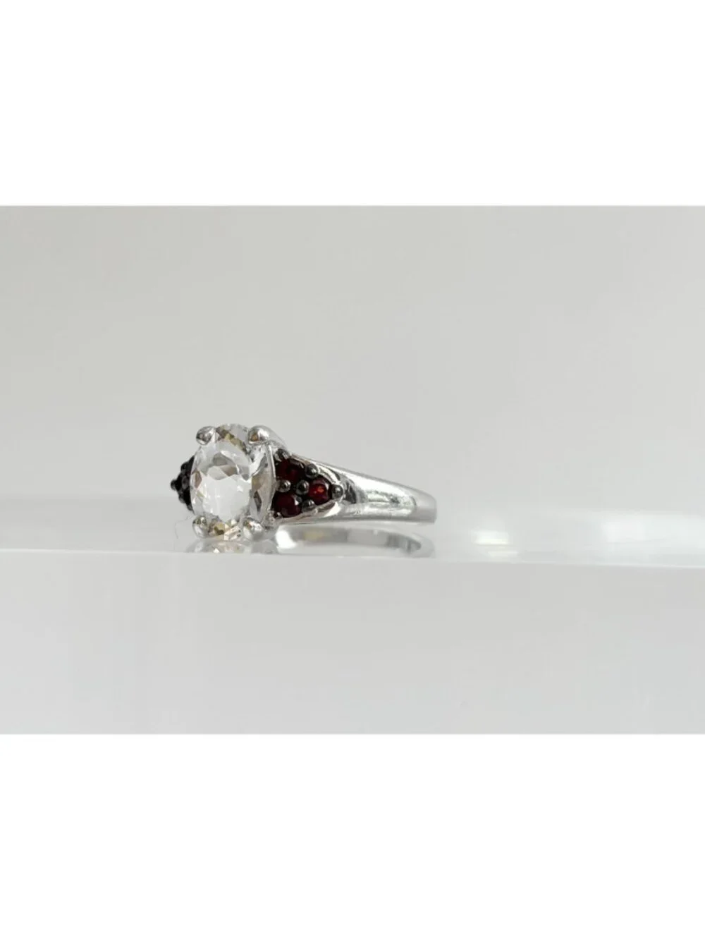 White Topaz & Mini Garnet Gemstone Sterling Silver 925 Vintage Ring - sz 8